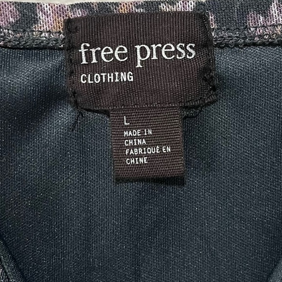 FREE PRESS- NWT Floral Spaghetti Strap Bodysuit Size L - Picture 3 of 3